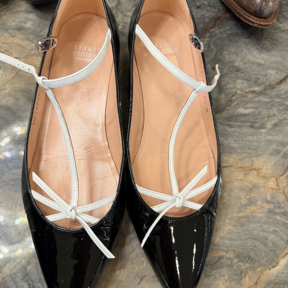 Stuart Weitzman Black and White Flats